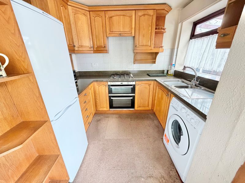 Ascot Drive Great Sutton